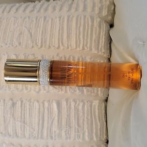 White Diamonds Elizabeth Taylor EAU de Toilette Spray  1.7 ounce